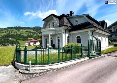 Luxuriöse Villa in Westendorf ++ NÄHE KITZBÜHEL ++ Traumhafte 523 m² Wohnfläche ++ Panoramablick ++ Großzügiges Grundstück mit Garten ++ Hochwertige Ausstattung ++