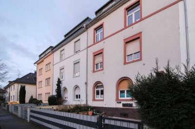 Renditepotenzial–Gepflegtes Mehrfamilienhaus mit 4 Einheiten in beliebter Lage in Neu-Isenburg