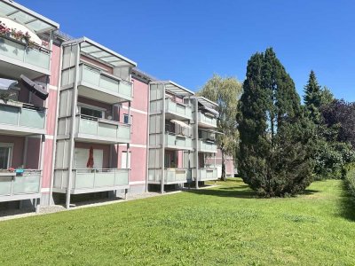 Stadt Dachau - bezugsfrei: Modernisierte 2-Zi.-Eigent.-Whg. m. schönem Balkon - ruhige Parklage!