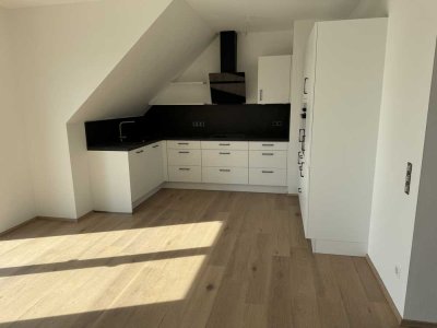 Moderne 3,5-Zimmer Neubauwohnung in Ohmenheim – hell & geräumig mit Einbauküche, Balkon und Garage