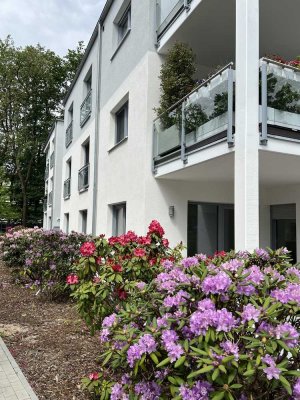 Wohnkultur mit 4 Zimmern + 2 Badezimmer - eigener Garten - edle Ausstattung - Erdwärme - PV-Anlage