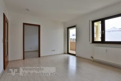 Bezugsfrei! Attraktive 2-Zimmer-Wohnung mit Balkon & Tiefgaragenstellplatz