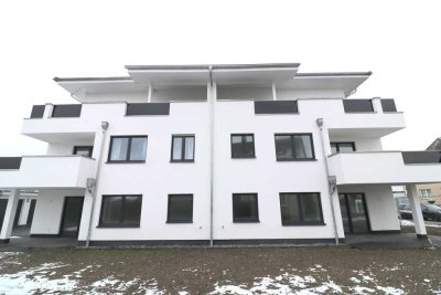 Erstbezug 3 Zimmer - Neubauwohnung im 1. OG mit Fahrstuhl und Garage