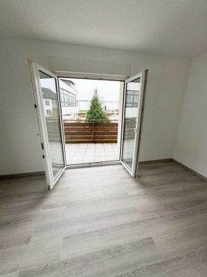 Frisch renovierte 3-Zimmer-Wohnung mit Balkon und Einbauküche in Gschwend