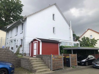 Schönes, gepflegtes Haus mit fünf Zimmern, Einbauküche und vielen Extras  in Marburg-Cappel