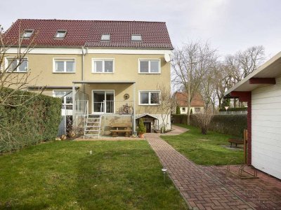 Haus mit 4 Zimmern und schönem Garten