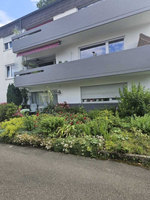 329.000 € - 85 m² - 3.5 Zi. 2.4km vom Bodensee  entfernt.