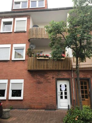 Renoviert, EBK, Dachterrasse und Balkon