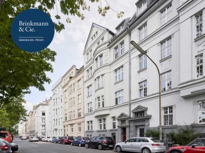 Sanierter Altbau im Agnesviertel mit Dachterrasse