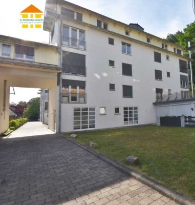 Vermietete Balkonwohnung mit TG-Stellplatz in Hohenstein-Ernstthal zum Kauf!