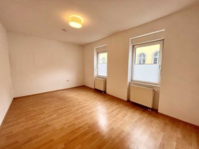 Traumhafte 2 Zimmerwohnung Altbauwohnung mit Balkon