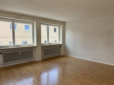 Helle 3 hotsell Zimmer-Wohnung 83 m² in der Innenstadt zu vermieten!