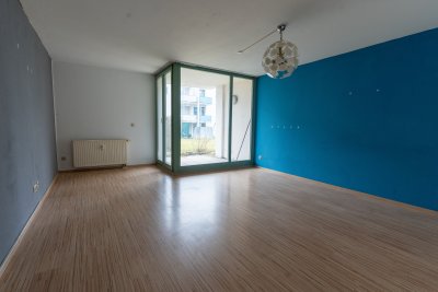 Helle 2-Zimmerwohnung mit Tiefgaragenstellplatz in zentraler Lage