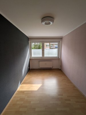 Vermietete 4-Zimmer-Wohnung mit Balkon und EBK in bester Lage Biebrichs