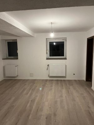 Wohnung EG 2/12 Zimmer  neu Saniert in Werdohl