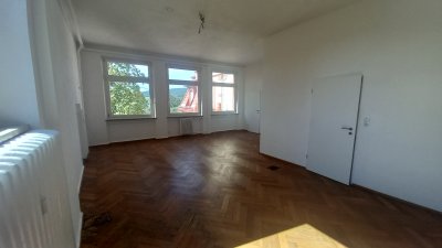 4 Zimmer, Küche, Bad, WC im 2. OG in Lichtenfels mit 138 qm