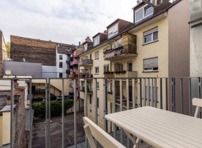 Komplett neues 2 Zimmer-Wohng. mit Balkon in Mannheim, Erstbezug