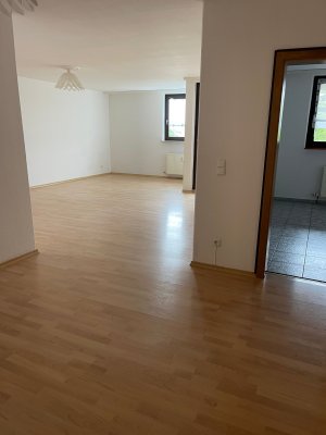 Große 3 Zimmerwohnung mit Balkon Nürnberg-Großreuth