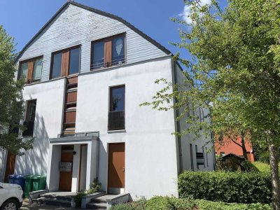 Traumlage am Zeesener See: Stilvoll wohnen mit Balkon und Parkett – Ihr neues Zuhause wartet!"