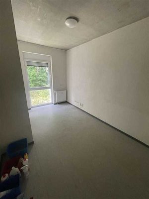 ***Kleine Wohnung in dem Studentenwohnheim frei***