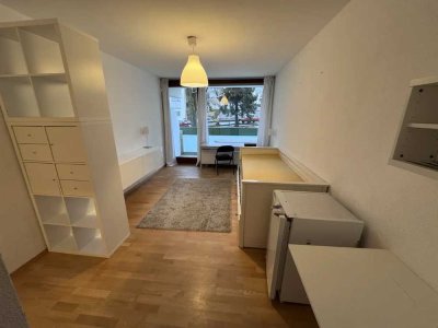 Schöne, möblierte 1-Zimmer-Wohnung im Herzen Kemptens mit Balkon und EBK