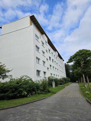 Stilvolle 1-Zimmer-Wohnung mit Balkon und EBK in Bad Doberan