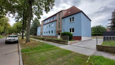 2-Raum Wohnung in Weißenfels-West mit Blick ins Grüne!