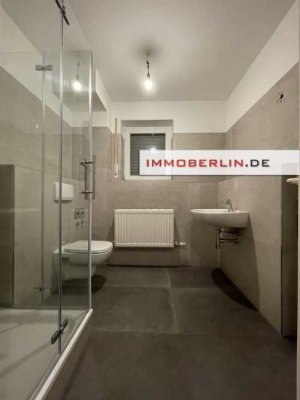 IMMOBERLIN.DE - Angenehme Wohnung mit ruhiger Terrasse im Berliner Speckgürtel