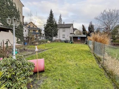 Vielseitiges Wohnen in naturnaher Lage – 2-Familienhaus mit großem Garten in Offenbach-Bürgel