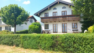 Großzügiges Einfamilienhaus mit Bergblick in ruhiger Lage