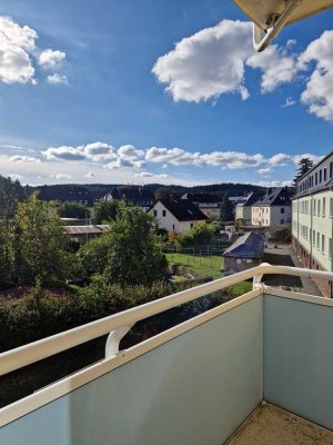 NEU hergerichtete 3-Zimmer-Wohnung mit Balkon