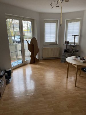 Schöne 2-Zimmer-Erdgeschosswohnung mit Loggia in Peine