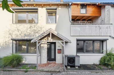 Sehr großzügig und offen geschnittenes Reihendhaus mit riesiger 68m²  Ausbaureserve!