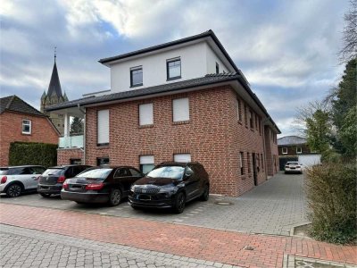 Wohnen in Ankums Ortskern! Exklusive Penthousewohnung mit Fahrstuhl bis in die Wohnung