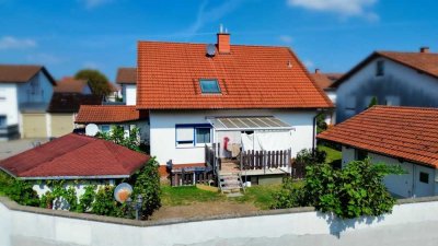 Geräumiges Einfamilienhaus mit Potenzial und Charme