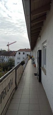 2-Zimmer-DG-Wohnung in Stuttgart