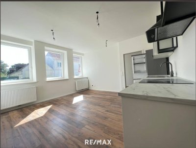 Oslip! Neu sanierte 3,5 Zimmer + Gartenanteil