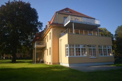 Schloßpark Pirna - sonnige 3 Zimmer mit Terrasse