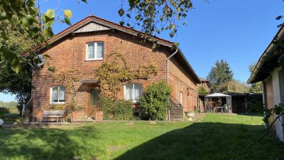 6-Zimmer Bauern-/ Landhaus auf fast 1/2 ha. Ideal für Sie zum Entspannen und selbst versorgen���