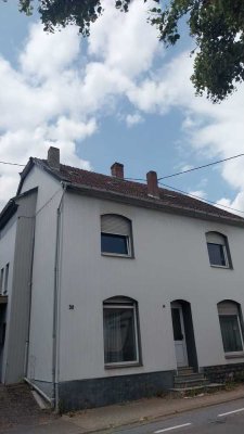 *11*"Handwerkerhaus"*ca. 160m² Wfl*ca. 235m² Grdst*5ZKB*Garage*