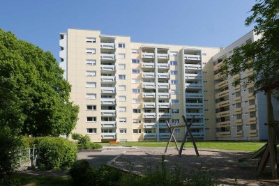 Attraktive 3-Zimmer-Wohnung mit Balkon und Garage in schöner Ortsrandlage von Möhringen