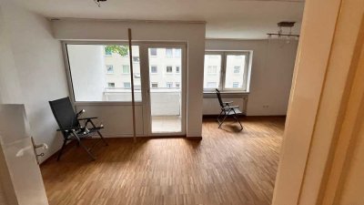 Gepflegte 2-Raum-Wohnung mit Einbauküche in Neuburg