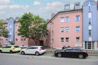 Sofort wohlfühlen: 4-Zi.-ETW mit Balkon und vorteilhafter Anbindung