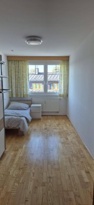 Zentrale 3 Zimmer Wohnung mit gehobener Ausstattung