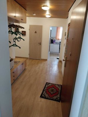 Großzügig geschnittene 3 Zimmer Wohnung in Gärtringen 2. OG