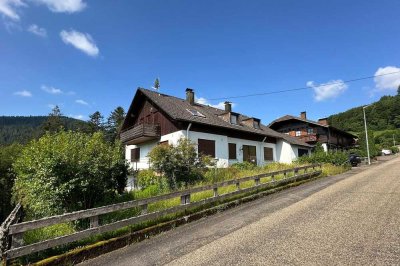 Mehrfamilienhaus mit 4 kleinen Einheiten