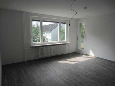 Schöne 3-Zimmer-Wohnung mit Balkon