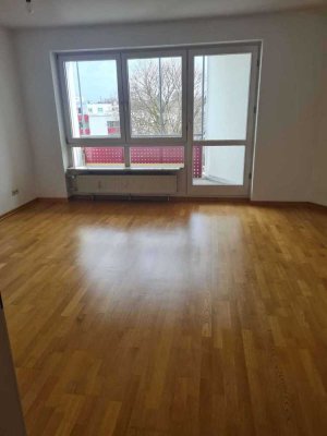 Frisch sanierte 2-Zimmer-Wohnung in Sendling