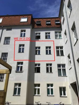 "WEISSENSEER SPITZE"==VERMIETETE 1-ZIMMER ETW IM MOD. ALTBAU==2.OG==SONNIGER SFL==