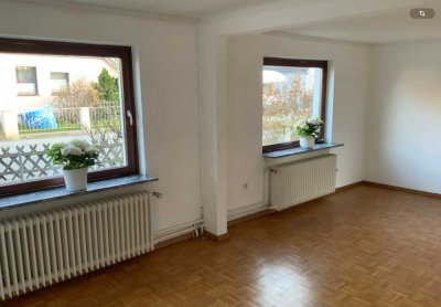 Gepflegte 3 und 2x 1/2 Zimmer Wohnung über 2 Etagen mit EBK in St. Lorenz Nord, Lübeck